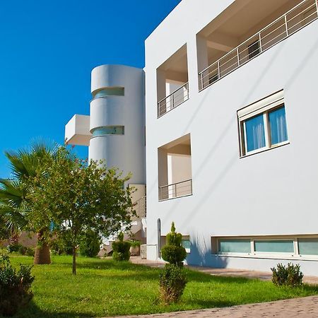 Apollo Apartments Paralia Kourna Esterno foto