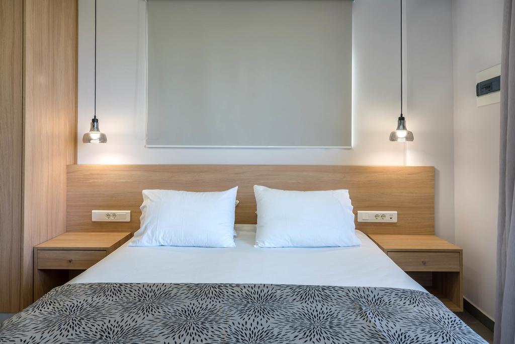 Apollo Apartments Paralia Kourna Esterno foto